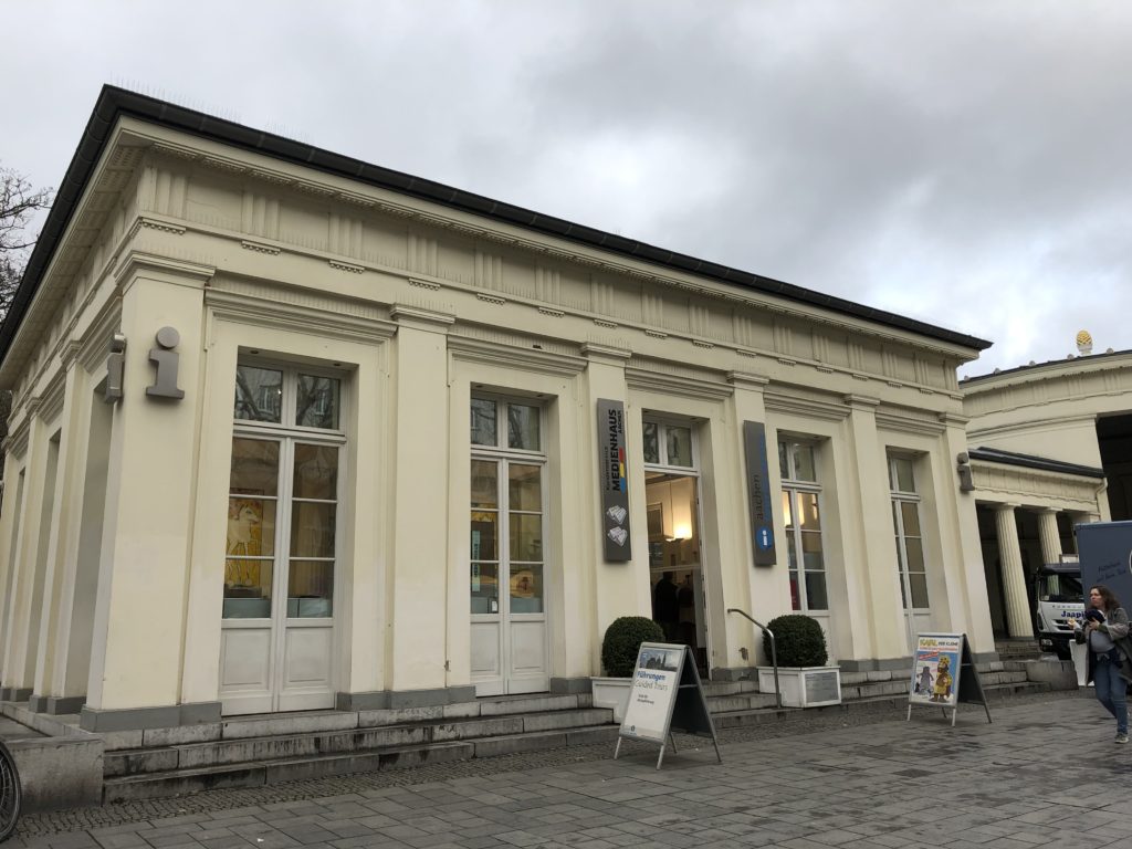 世界遺産第一号の「アーヘン大聖堂」へ行ってきました。ところでアーヘン大聖堂って何がすごいの?